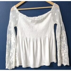 Smocked Cotton Knit Off- Shoulder‎ Lace Bell Sleeves Size Large by Exhilaration